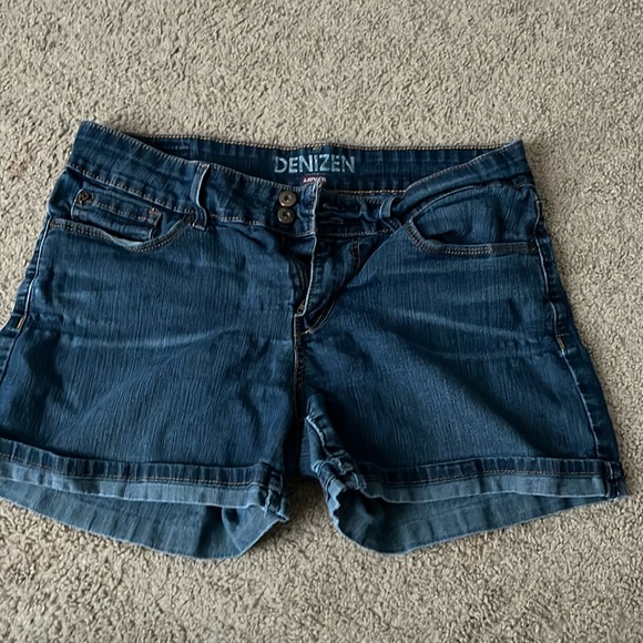 Denizen from Levi's Pants - Levi’s Denizen Shorts- size 6